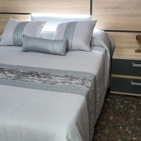 Apartamento Turistico Guadiana Loft Experience Dalia Μπανταχόθ Εξωτερικό φωτογραφία